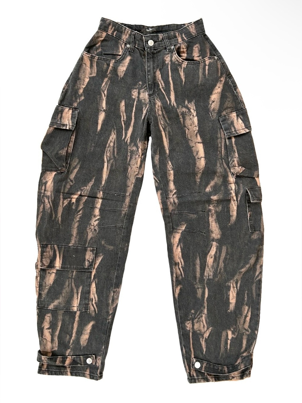 Bershka Black & Tan Cargo Barrel Style Jeans NWOT Size 2